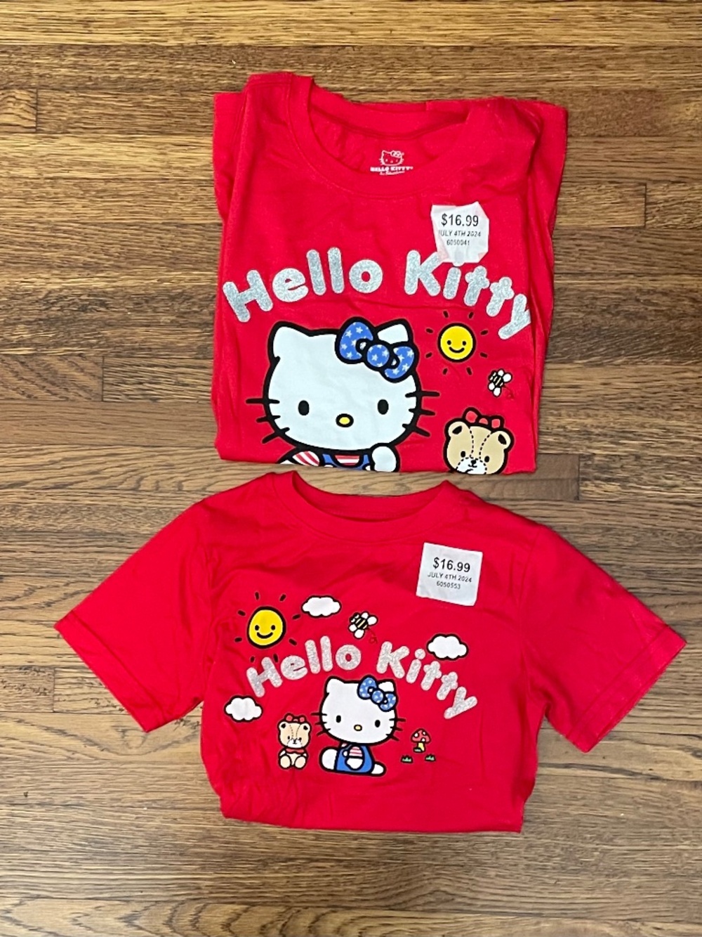 NWT SANRIO HELLO KITTY AND FRIENDS SHORT SLEEVE T-SHIRT TOP MOM AND DAUGHTER SET